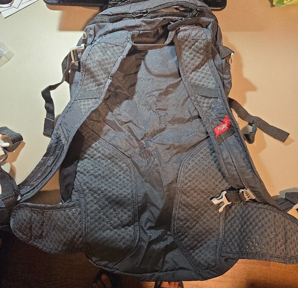 Matador Beast 28L Technical Packable Hiking Backpack — Charcoal Gray